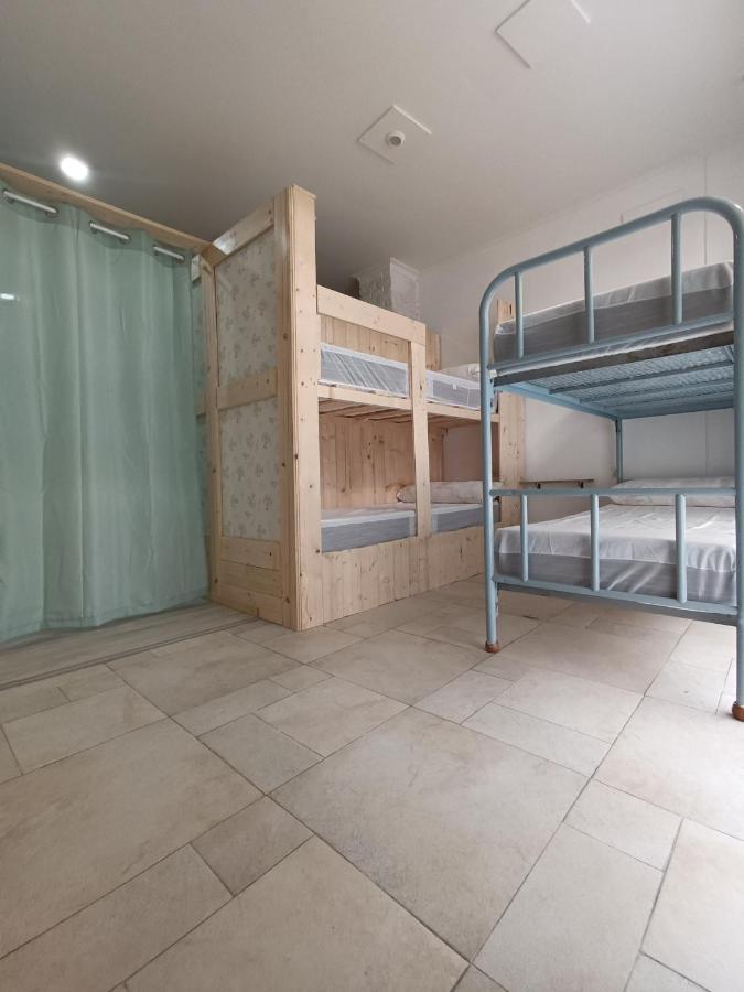 Hostel Bretema Lugo Extérieur photo