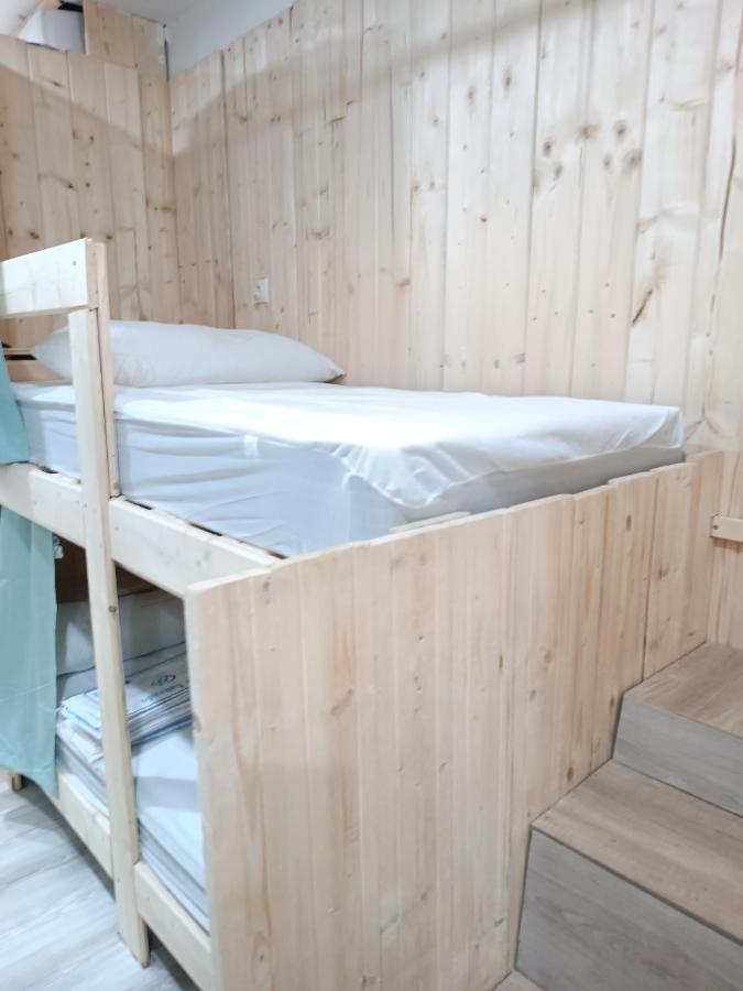 Hostel Bretema Lugo Extérieur photo